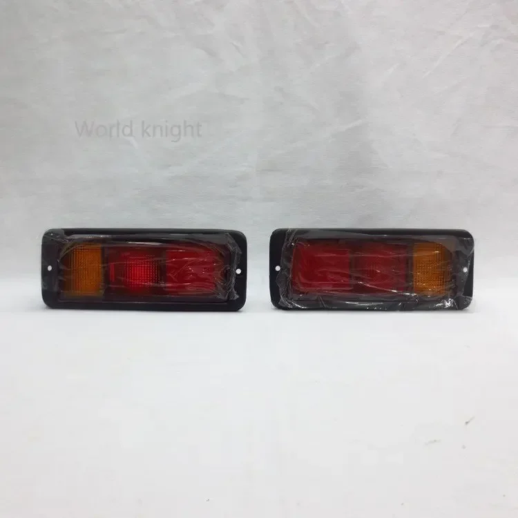 

Rear Bumper Reflector Lamp For Mitsubishi Pajero Montero 1992-1999 V31/V32 V33 Tail Light