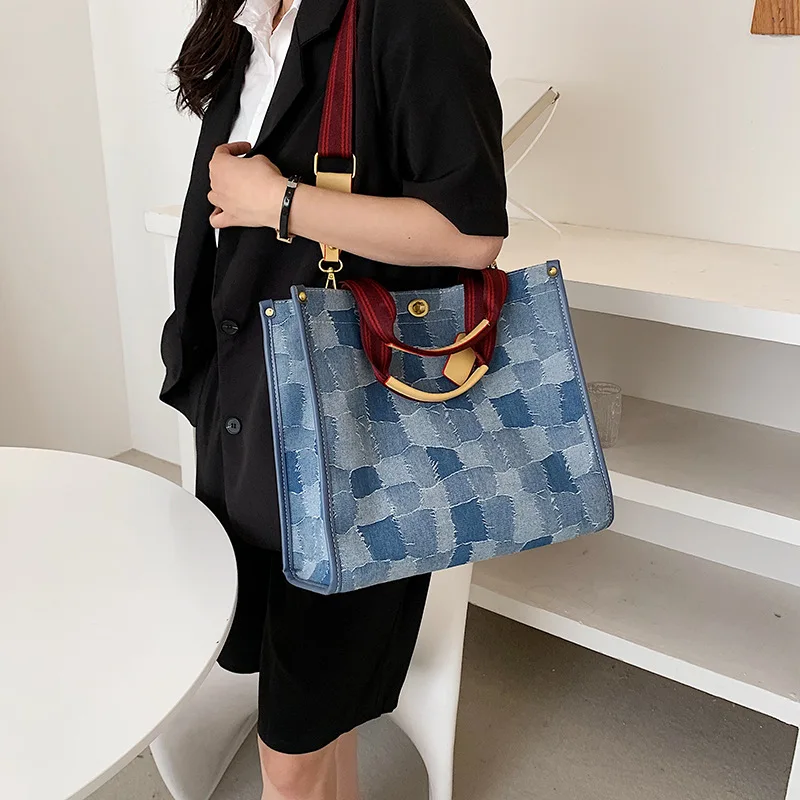 2023 New Large Capacity Denim Casual Fashion Handbags for Women
