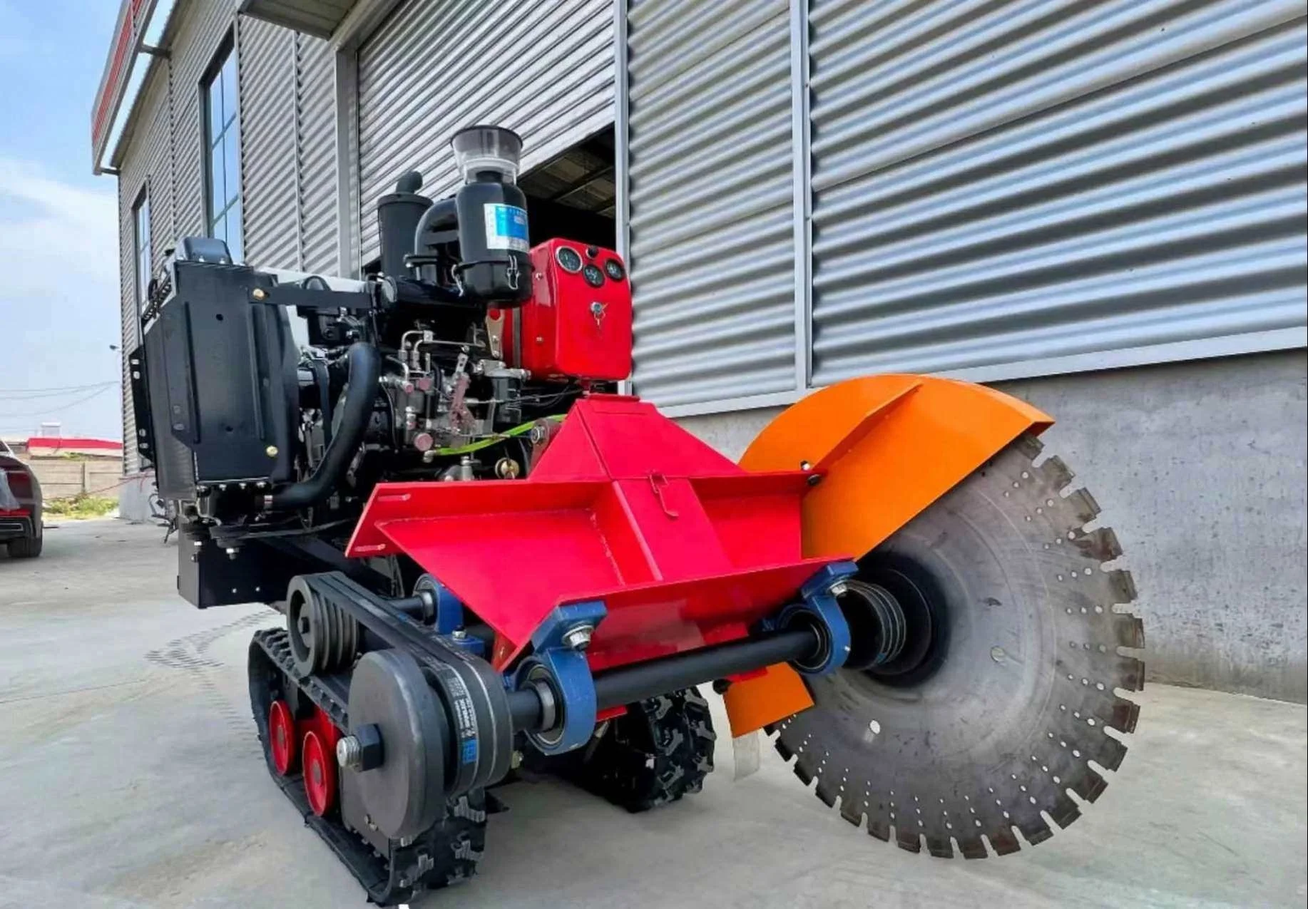 Manufacturer  500 Mm Depth Concrete Bumpy Asphalt Pavement Tracked New Cutting Machine