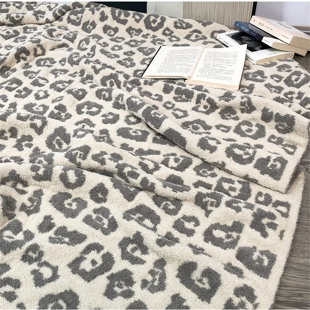 Leopard Knitted Throw Blanket Reversible Chic Warm Blankets for Bed Sofa Chair Couch Travel