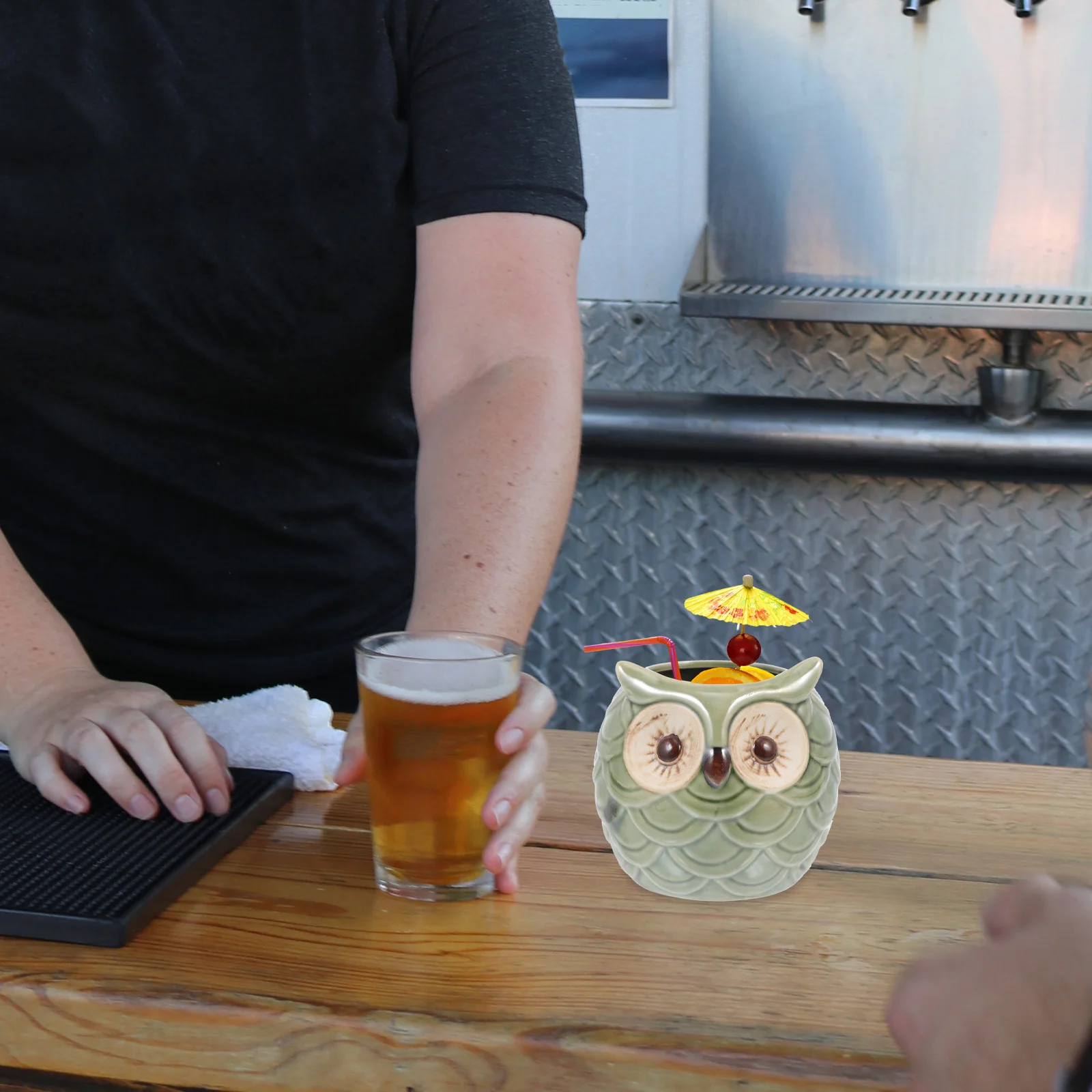 

1Pcs Creative Owl Ceramic Wine Cup Home Bar Cocktail Glass Halloween Party Decoration Cup Ceramic Mug