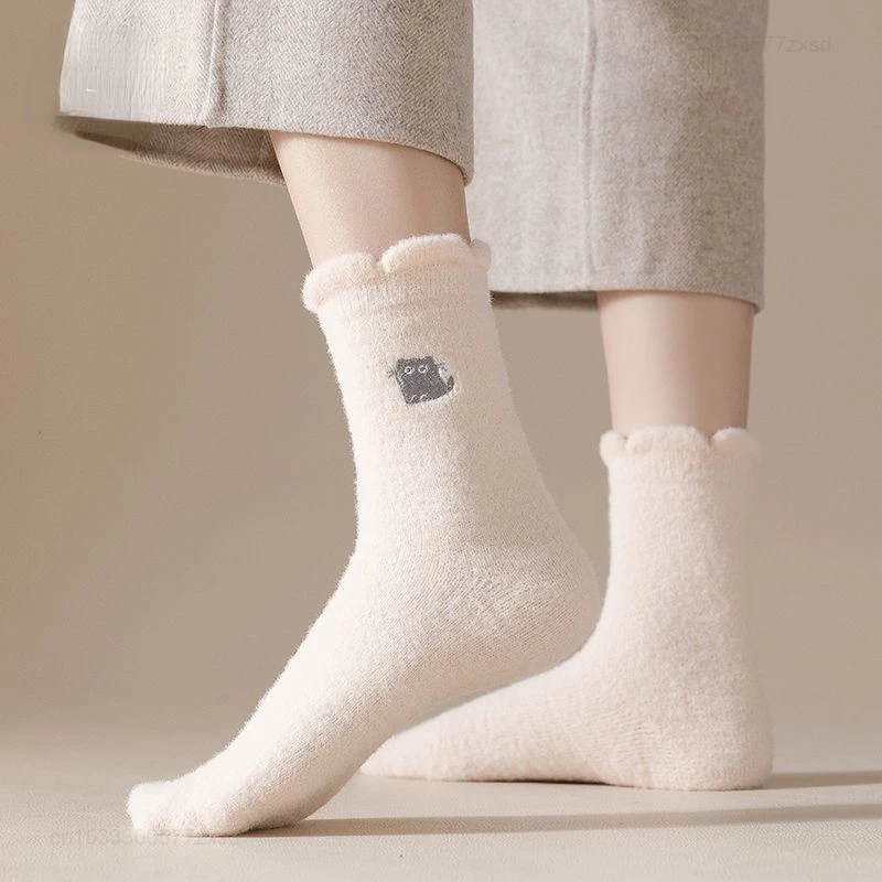 New 3 Pairs/set Wool Socks Autumn and Winter Warm Thick Cozy Boot Thermal Soft Sock Against Cold Snow Socks Women's Stockings