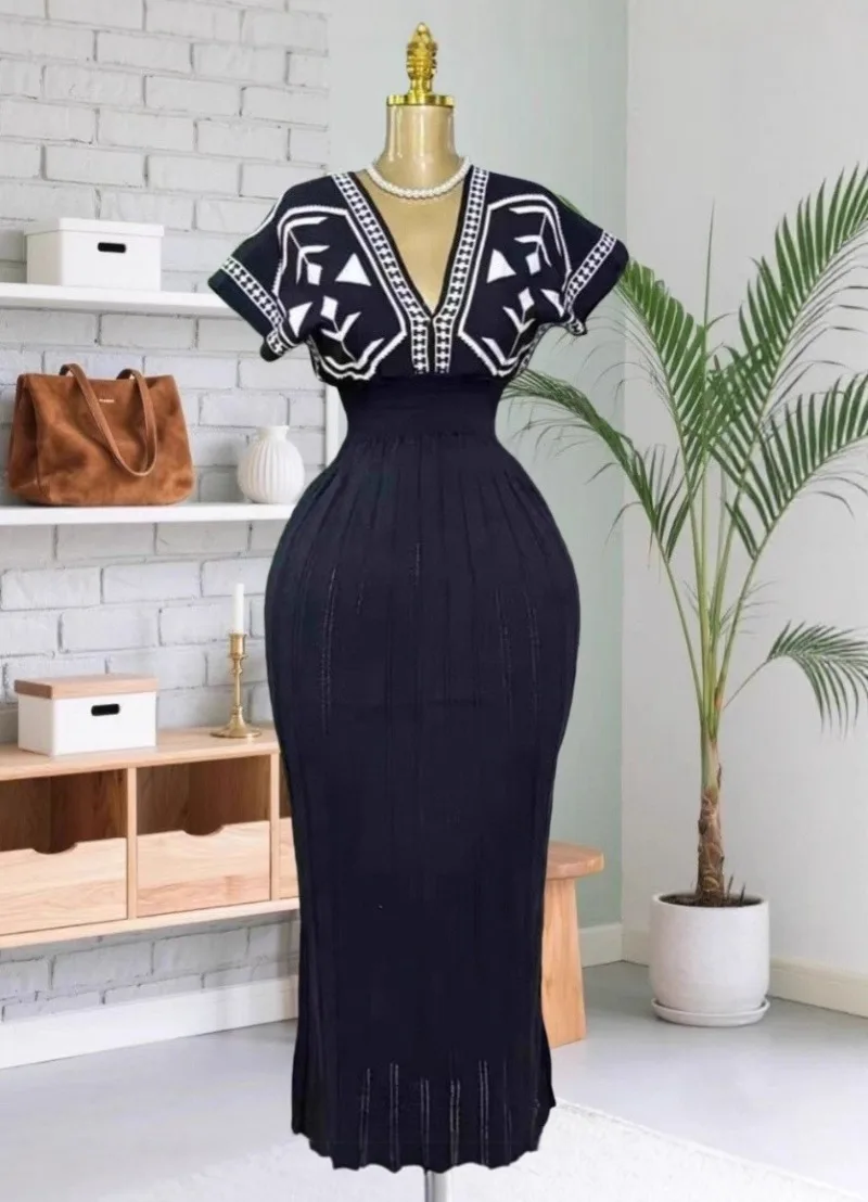 Übergröße Damen Ethnisches Jacquard-Strick Partykleid Bohemian V-Ausschnitt Hohe Taille Kurzarm Bodycon Midikleid Frühling 2026 – Detail 11