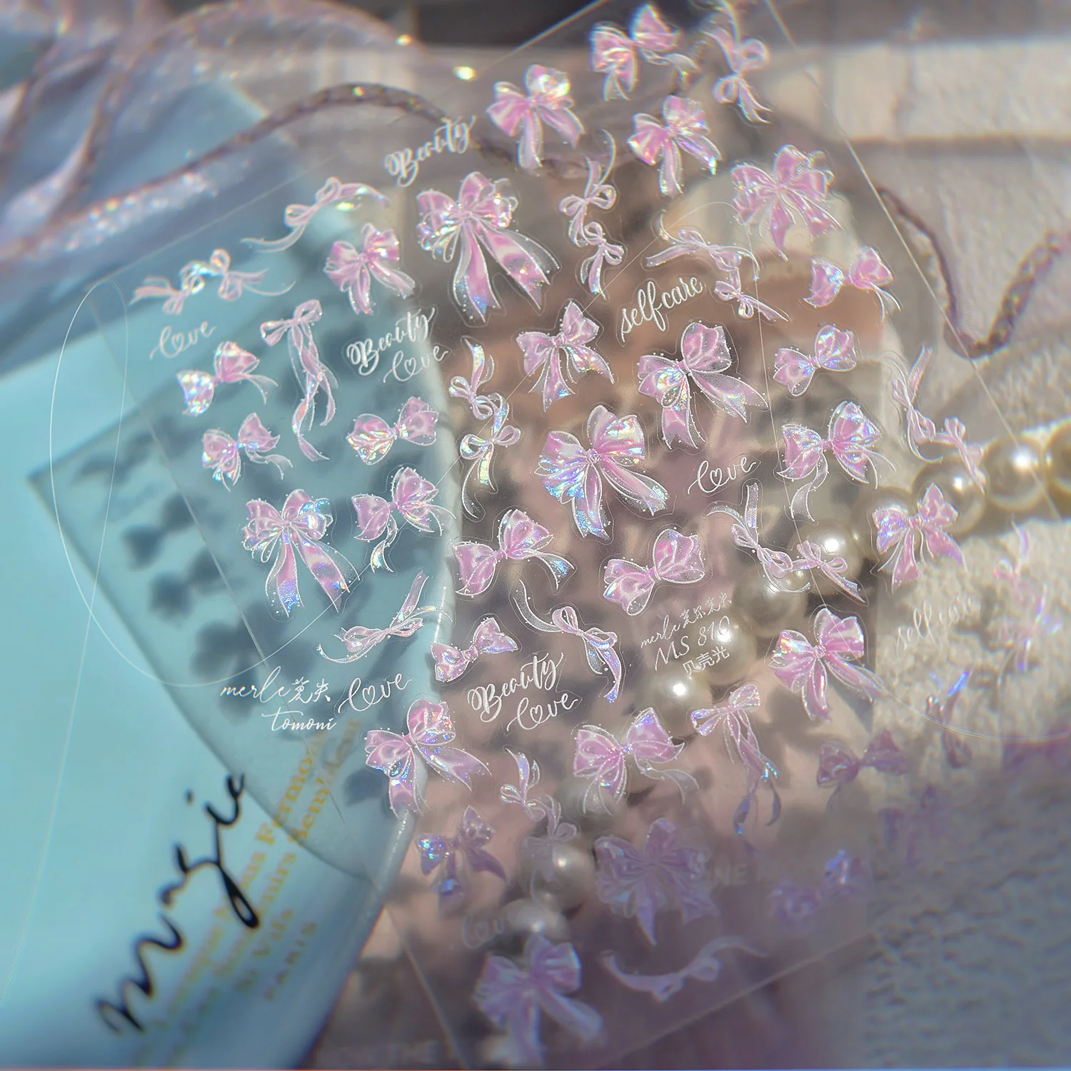 Błyszcząca Kokardka Wstążka Węzeł Różowo-Biała Marzycielska Fantazyjna Jasna Elegancka Urocza Samoprzylepna Naklejka 5D do Paznokci Manicure