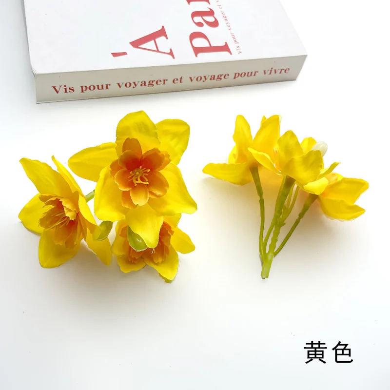 

30pcs Artificial Narcissus Flower Heads 3 Forks per Piece Silk Daffodil