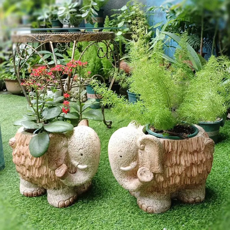 Creative Cute Elephant Flower Pot Balcony Garden Courtyard Outdoor Chinese Door Decoration Animal Ornaments Flower Pots
