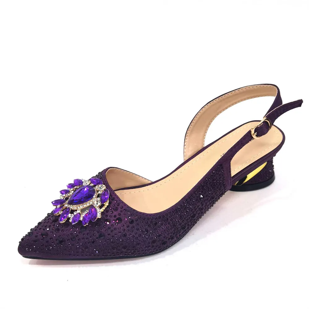 Black Color Pointed Toe Hot Selling 2024 Nigerian Ladies Shoes Matching Bag Set For Luxury Wedding Party Pump