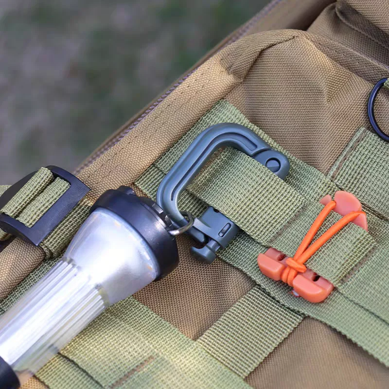 Mosquetón táctico de plástico  - Carabiner Locking D reseña y precio