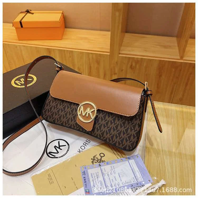 Michael Kors fashion crossbody bag, 2026 new high-quality casual and simple MK letter print handbag, perfect for daily shopping