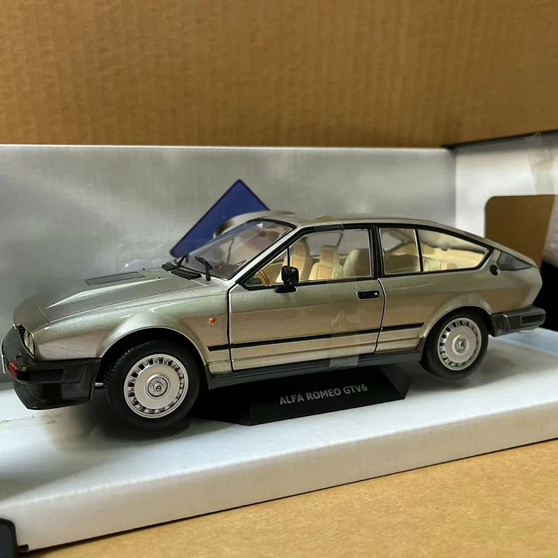 SOLIDO 1:18 Scale ALFA Romeo GTV 6 Simulation Alloy Car Model Diecast Toy Collectible Gifts Ornaments