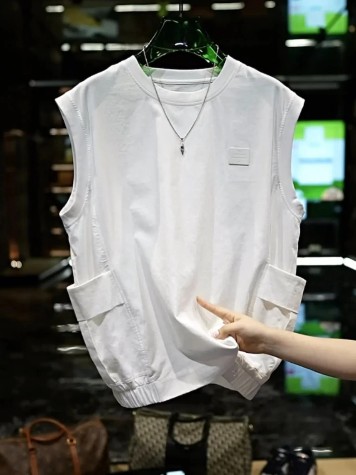 

Мужской летний новый спортивный дышащий уличный жилет свободного кроя в городском стиле с круглым вырезом