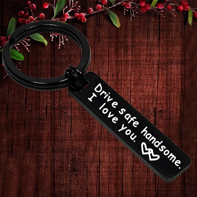 Charm Black Drive Safe Keychain Pendant I Need You Here with Me I Love You Key Chains Keyrings Boyfriend Husband Dad Gifts