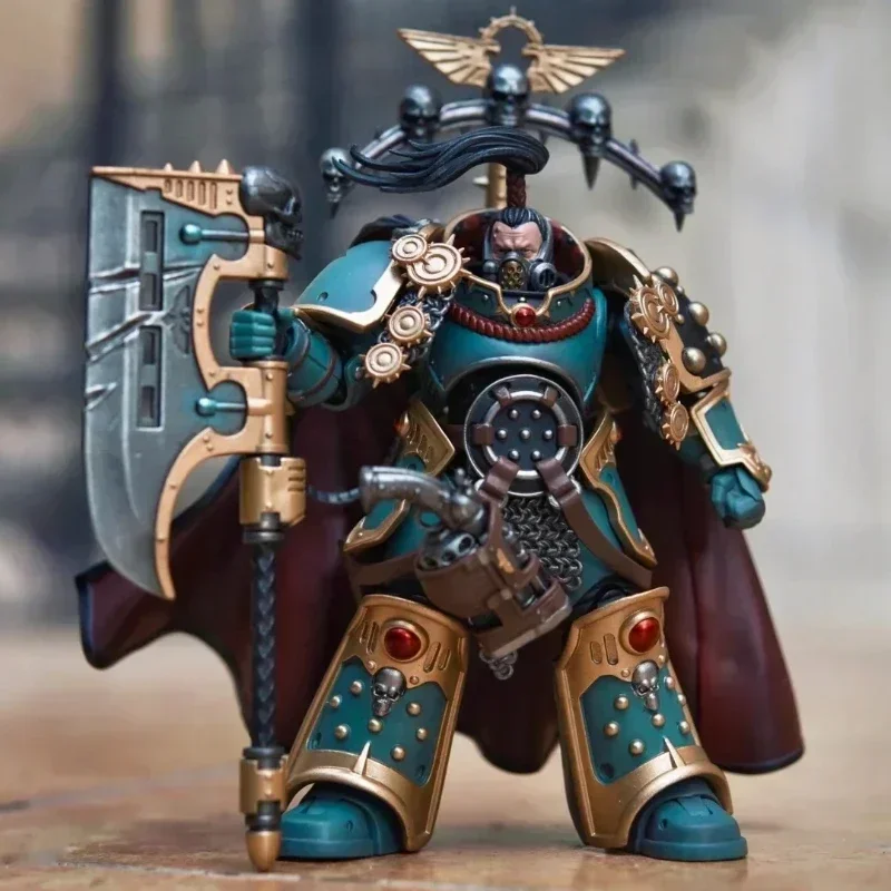 

JOYTOY Warhammer 40k 1/18 Sons of Horus Legion Praetor with Power Axe Anime Action Figure Model Toys Collection Gifts In Stock