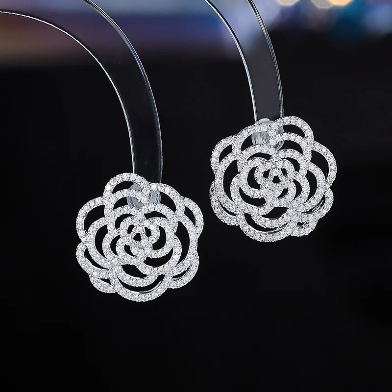 High-end micro-inlaid zircon hollow rose earrings for women s925 silver needle copper gold-plated luxury high-end earrings