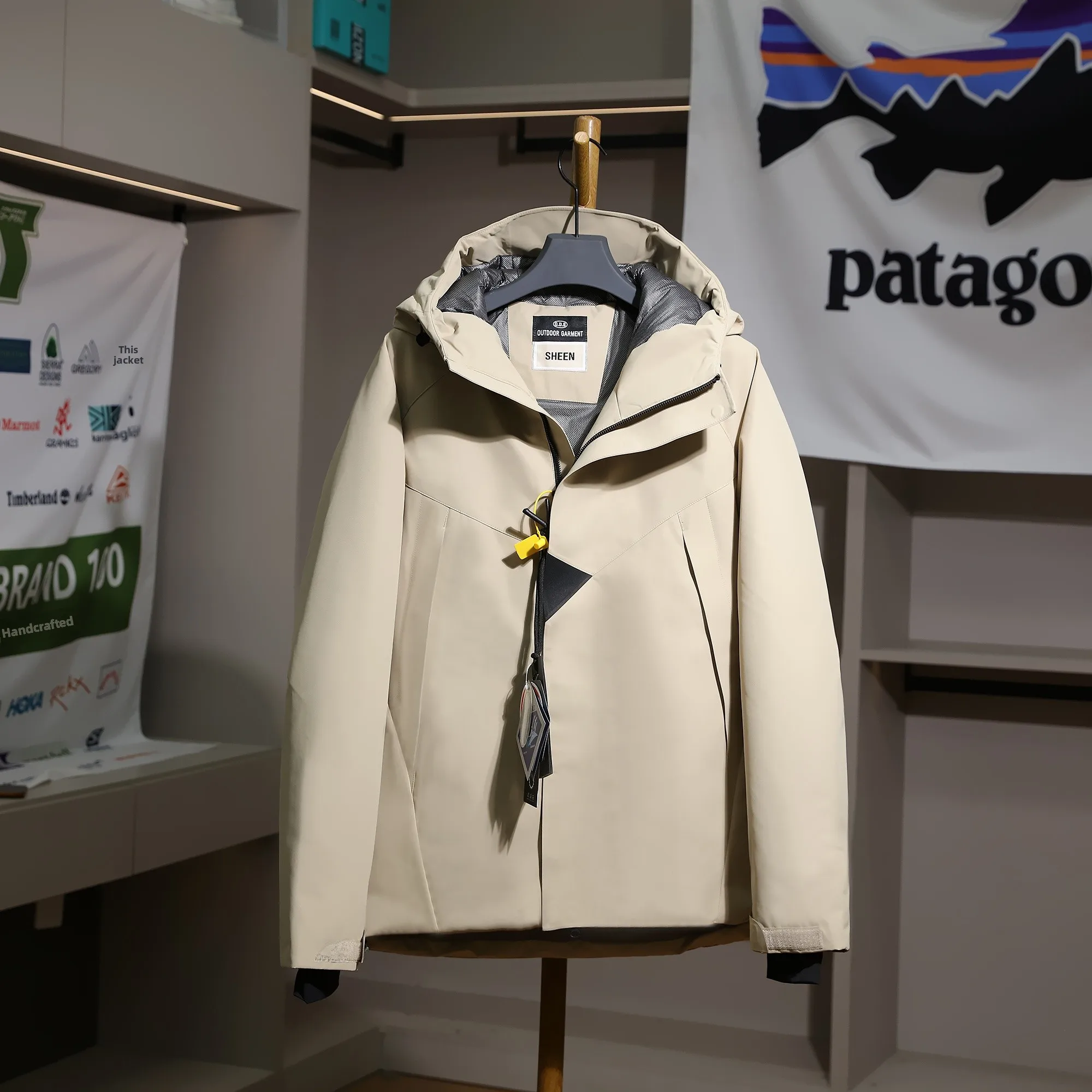 

Мужская зимняя утепленная куртка-пуховик для активного отдыха с капюшоном, теплосберегающая, повседневная, стандартный крой