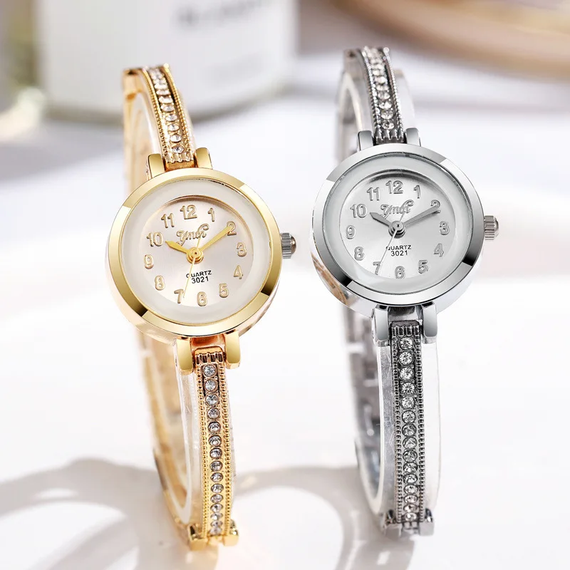 Women's Round Dial Arabic Numeral Small Dial Steel Belt Chain Quartz Watch