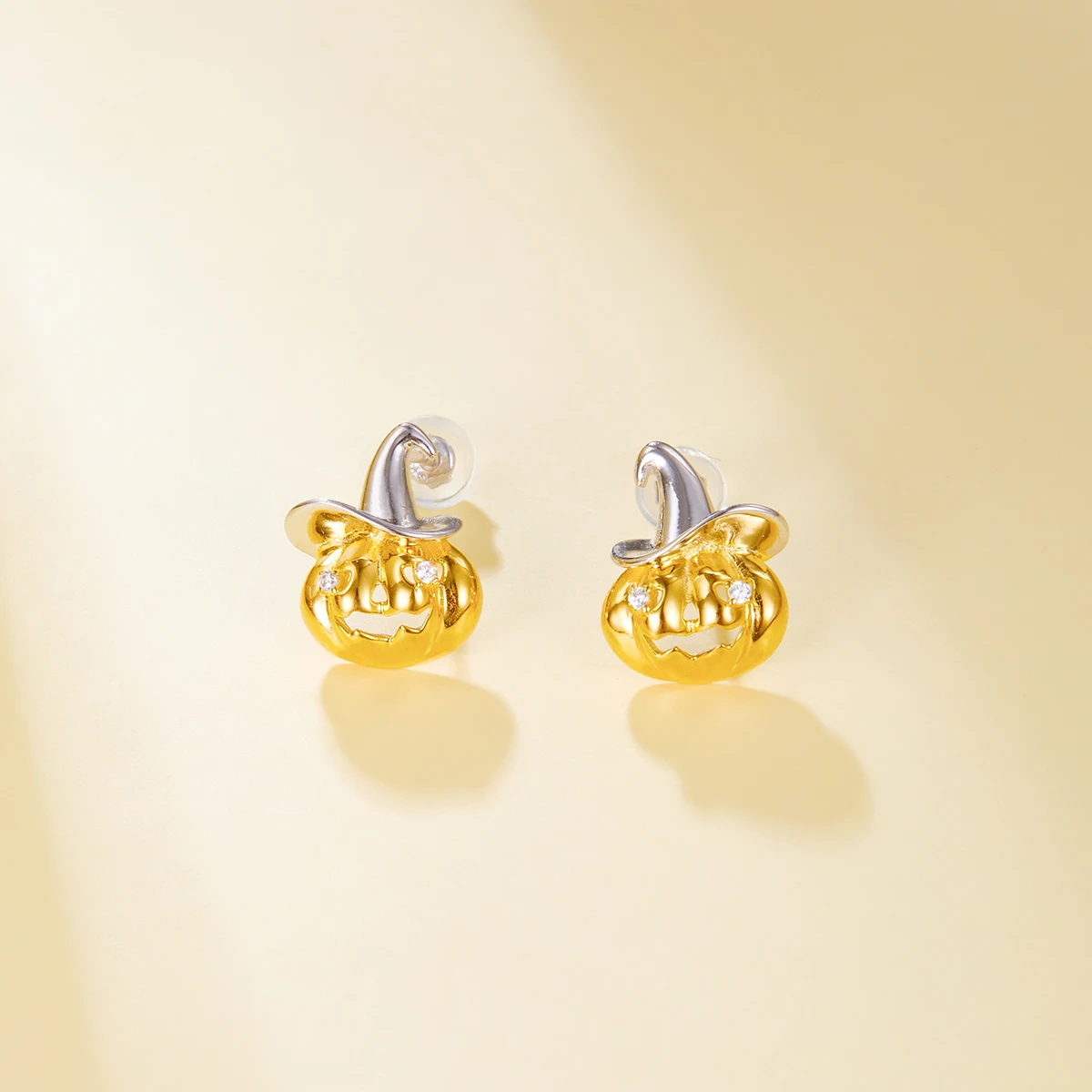 HAIKE S925 Sterling Silver Stud Earrings Original Christmas Series Magic Pumpkin Element Earpin Exquisite Cute Shape Two-Color