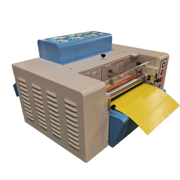 Small Size Desktop  Paper  Coating Machine Digital Full  Varnish  Machine