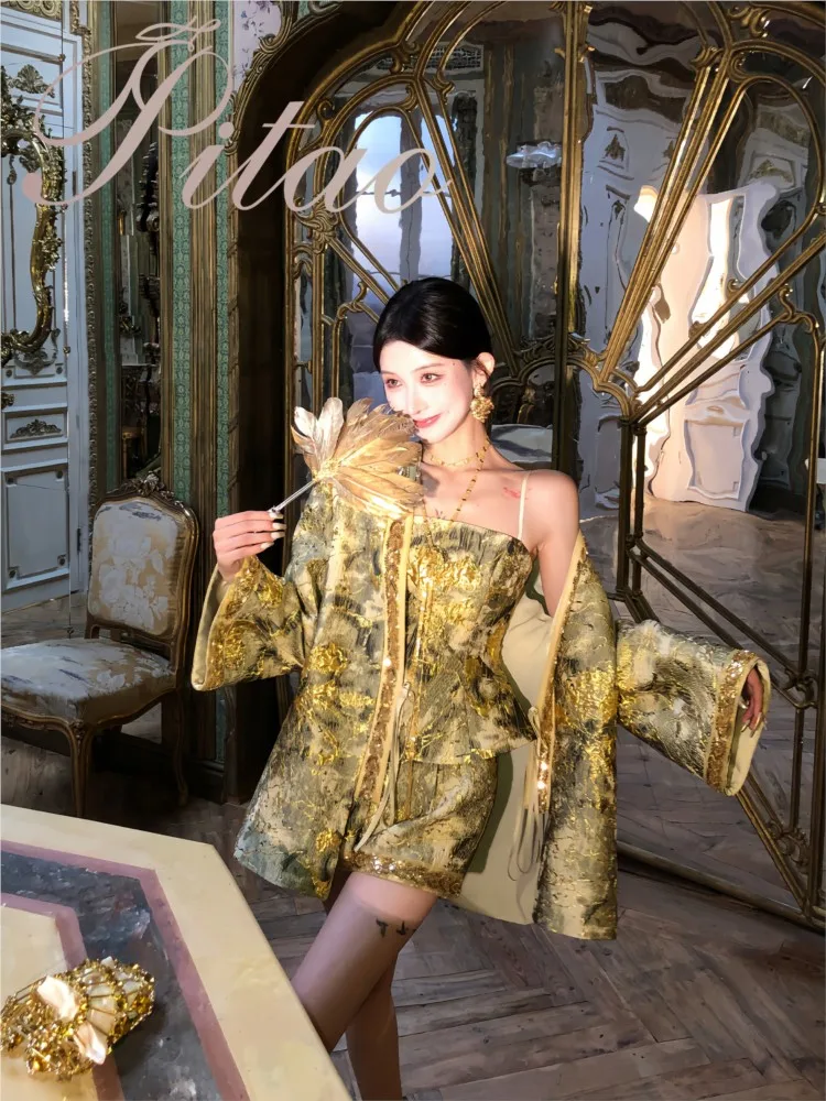 New Chinese-style three-dimensional embroidered coat set