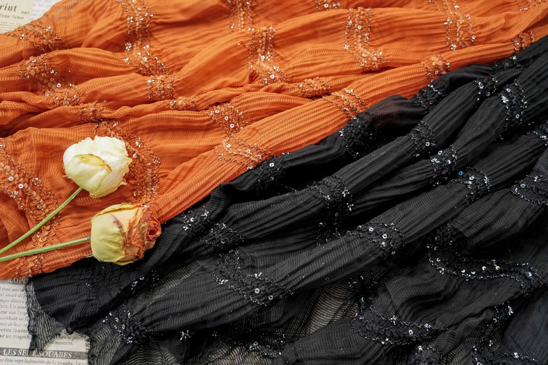

High-end 3D wavy sequin embroidered pleated chiffon fabric for clothing, accessories, DIY handmade sewing