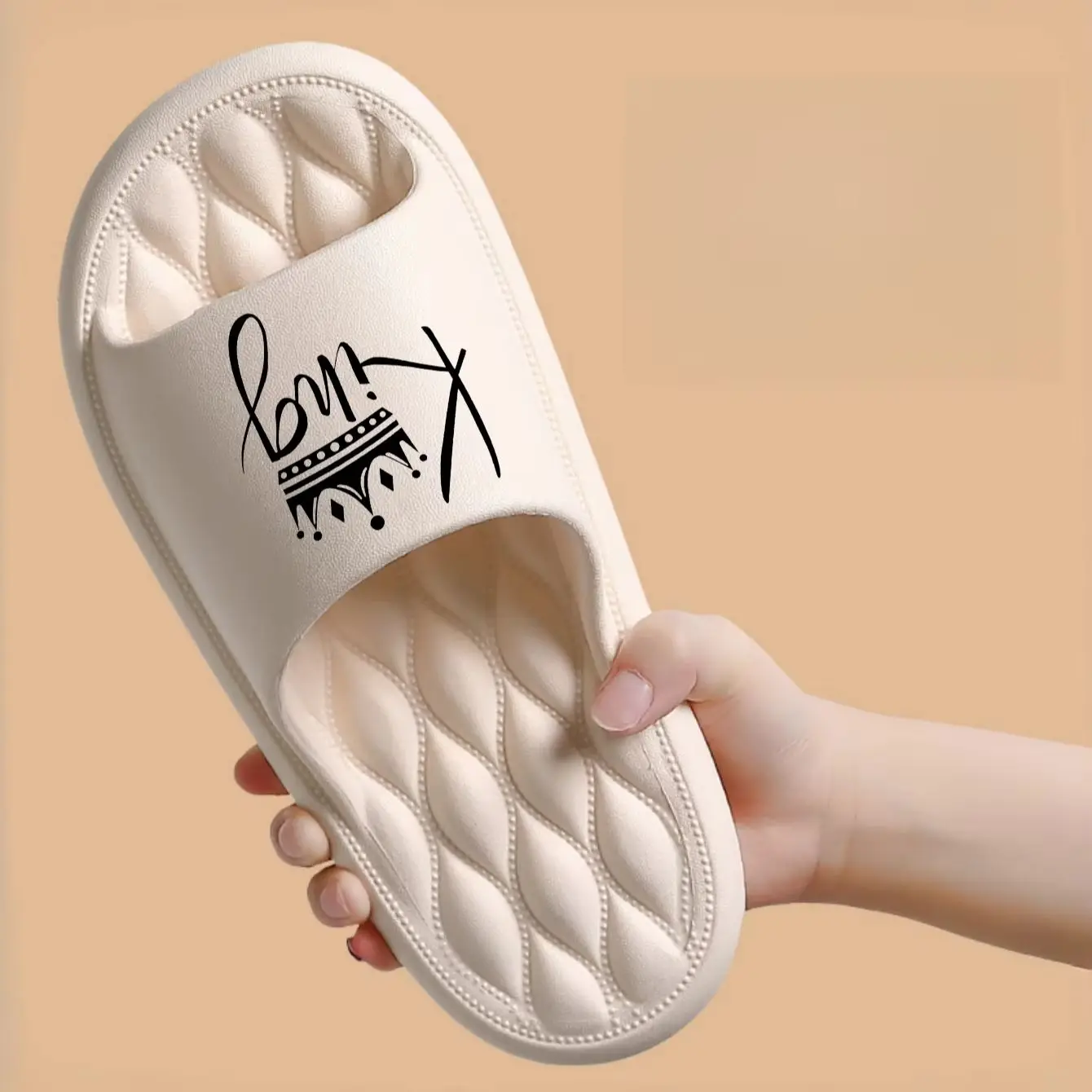 Couple Style Spring and Summer Eva Comfortable Soft Thick-Soled Massage Slippers with Crown King Print for Home and Outdoor Use, Versatile Casual Slide Slippers