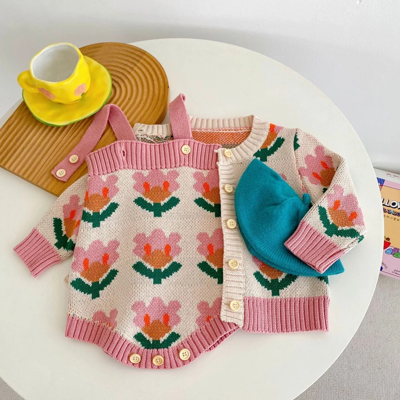 Autumn New Baby Clothing, 0-3 Year Old Girl, Romantic Flower Knitted Coat Sweater