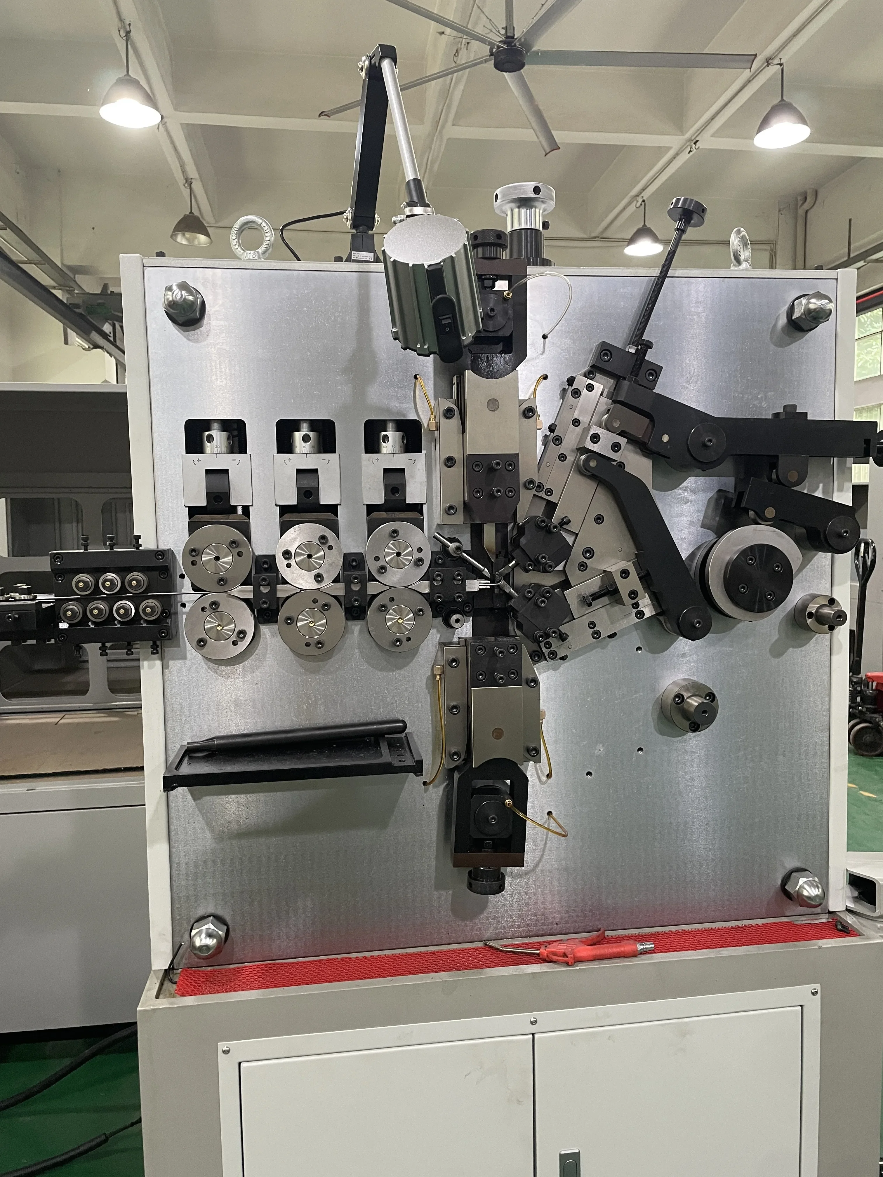 US-540 High Speed CNC Automatic Conical Compression Spring Making Machine