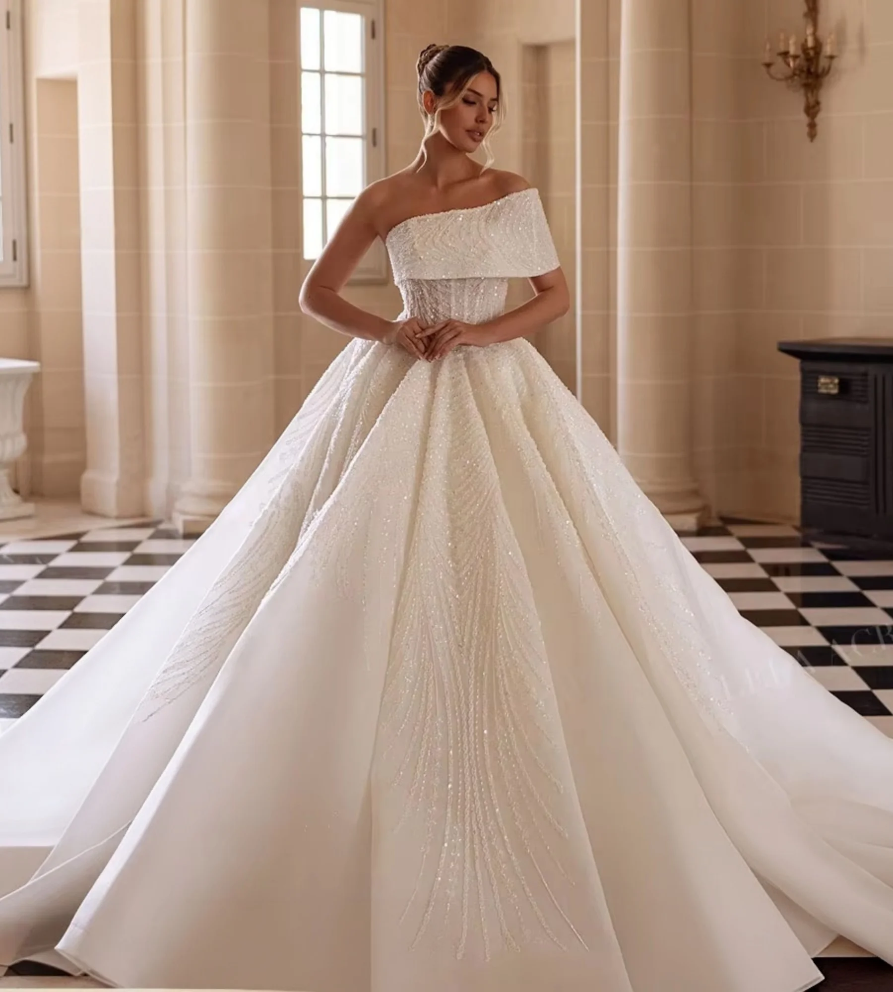 Customized Elegance Lace Appliques Wedding Dress Luxury Shining Beads Off The Shoulder Bridal Gown Wedding Dress With Flowers