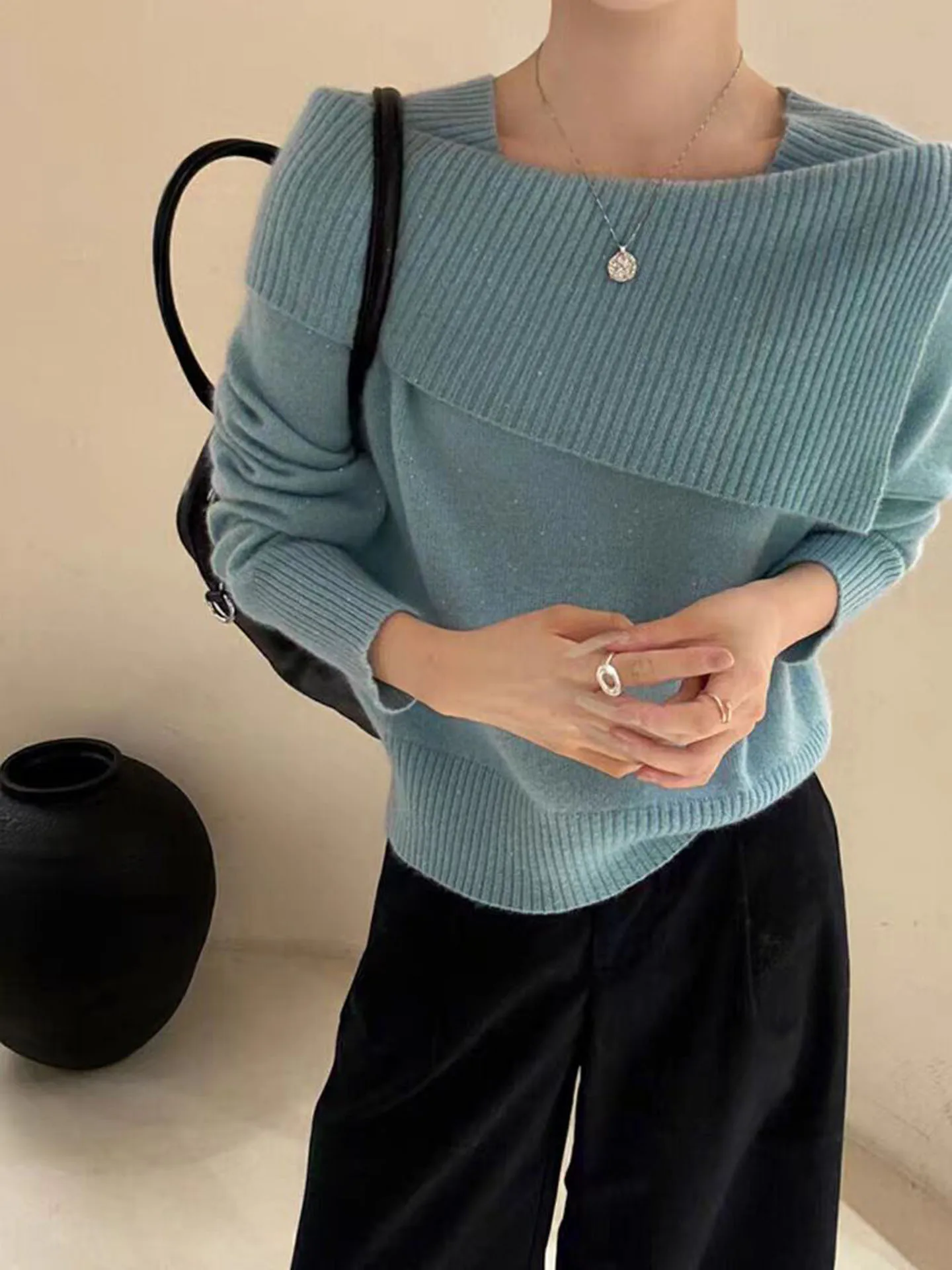 Casual Style Knitted One-Shoulder Sweater Soft Cozy Versatile Lazy Design Autumn New Arrival Comfortable Long Sleeve Women's Top