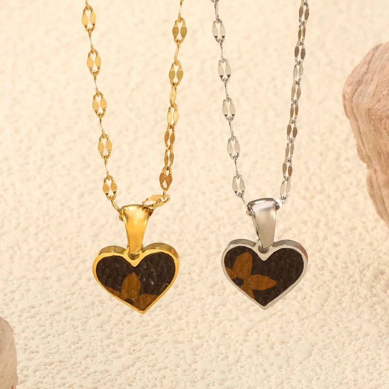 Vintage Monogram Heart Pendant Necklace Stainless Steel Non Tarnish Women's Daily Statement Jewelry