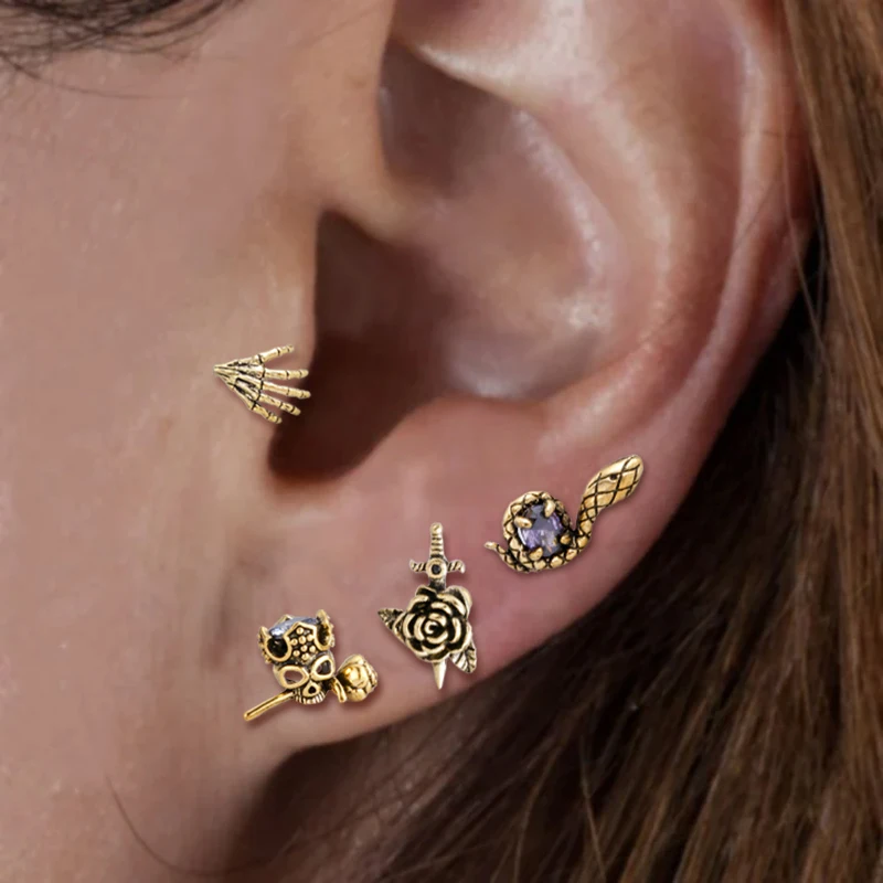

1pc Skull Snake Earring Piercing Daith Lobe New Gothic Stainless Steel Retro Flower Sword Cartilage Accessory Ear Jewelry Gifts