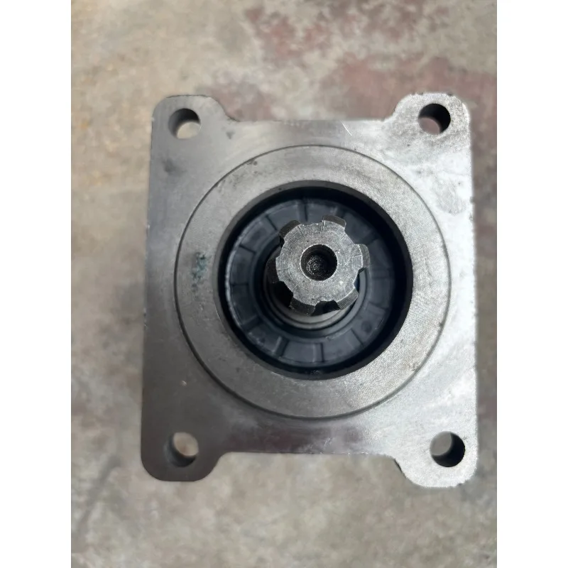 High quality and durable 6/8 tooth coupling, power take-off