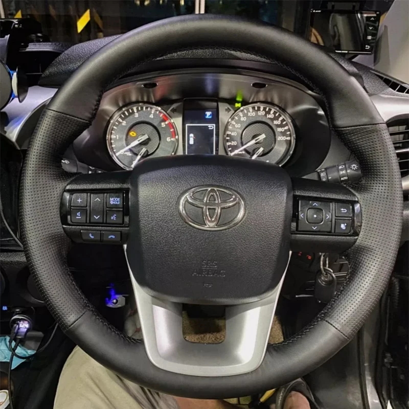 Hand Stitched Microfiber Leather Car Steering Wheel Cover Protector for Toyota Fortuner Hilux 2015-2021 Car Interior Accessories