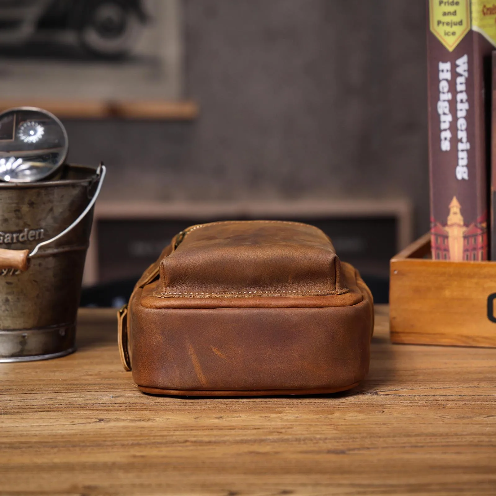 Echte Leder Herren-Freizeit-Umhängetasche, Mini-Handytasche, Crossbody-Tasche, Modische Rindsleder-Brusttasche aus Crazy Horse Leder – Detail 10