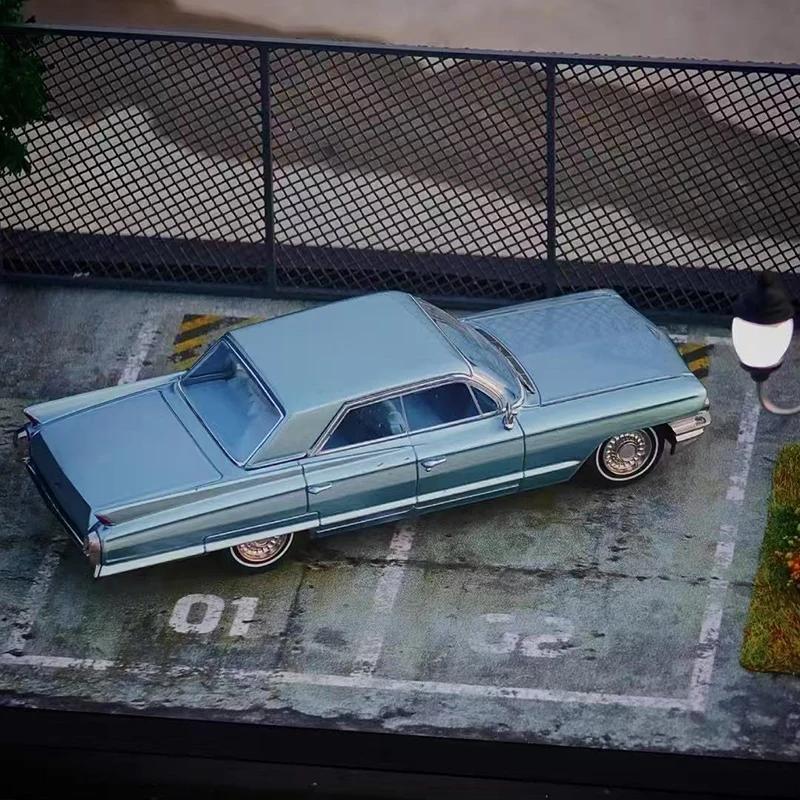 1/64キャデラックデビル＆ギャングフィギュア New MK 1:64 1962 Cadillac Sedan DeVille Limited Edition of 666