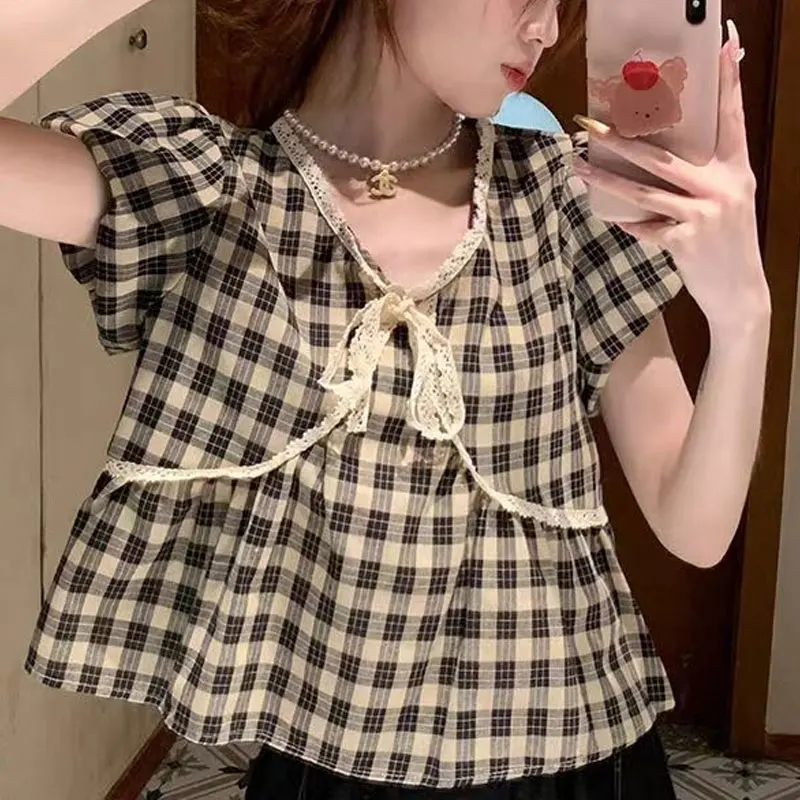 Stylish Lace Spliced Vintage Plaid Shirt Summer Short Sleeve Casual V-Neck Female Clothing Korean Sweet Drawstring Bow Blouse