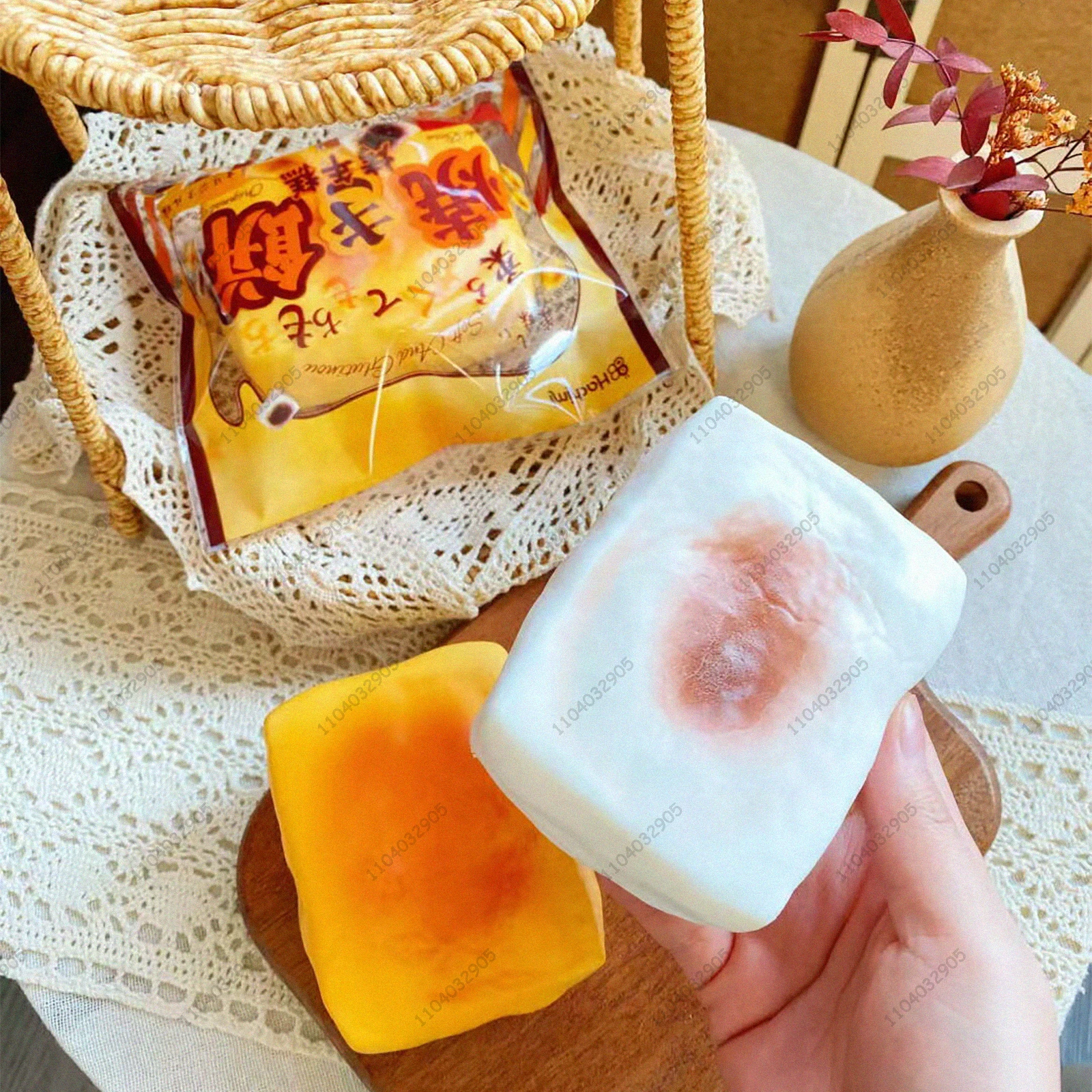 كعكة الأرز المشوي لعبة اسفنجي كعكة الأرز الحمراء موتشي ألعاب متململة ASMR مكافحة الإجهاد الإغاثة الألعاب الحسية للأطفال والكبار الهدايا