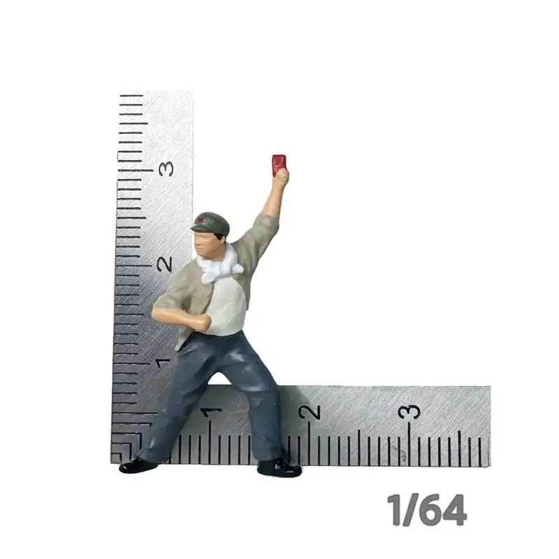 

Micro Landscape Model Railroad Scenery Figure Resin Painted Miniature Figurines for Table Decoration and Accessories