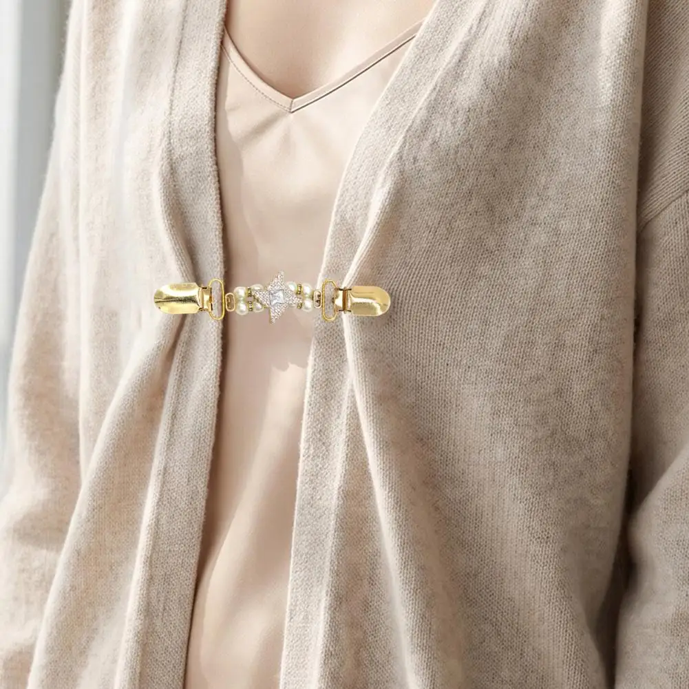 Clothing Fasteners 2pcs Vintage Sweater Clips with Faux Pearls Rhinestones Elegant Cardigan Brooch Pins Adjustable Collar Waist