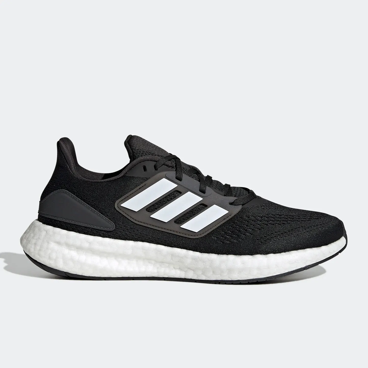 حذاء الجري المريح للجنسين من Adidas Originals Pureboost 22 GZ5174