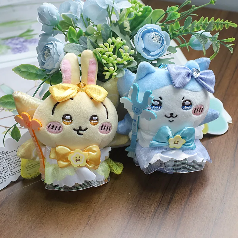 Chiikawa Magical Girl Plüschpuppe Schlüsselanhänger Kawaii Hachi Usagi Niedlicher Cartoon-Rucksack-Anhänger, bezauberndes Plüschtier mit magischem Thema