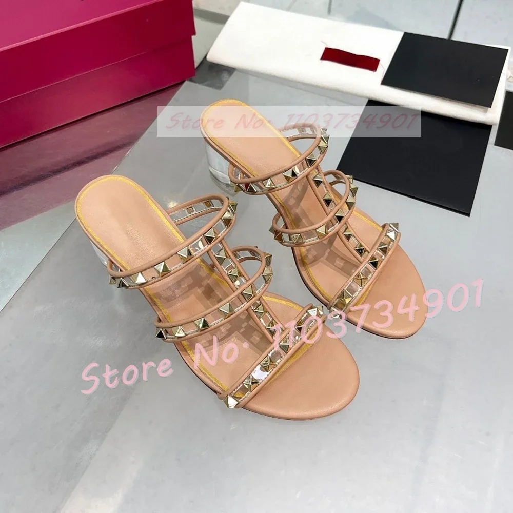 Metalen Klinknagels Clear Chunky Hakken Slippers Vrouwelijke Zomer Luxe Lederen Puntige Teen Schoenen Vrouwen Casual Mode Sexy Hakken Muilezels