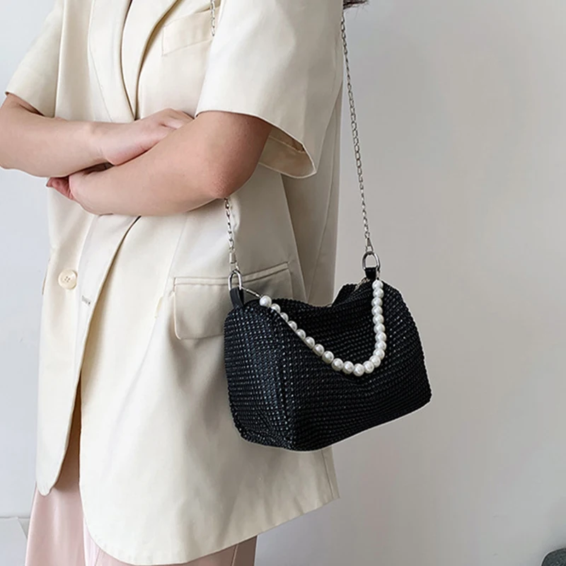 

2026 Stylish Rhinestone Decor Pillow Bag, Niche Design Shoulder & Crossbody Bag, High-End Versatile Pearl Chain Handbag