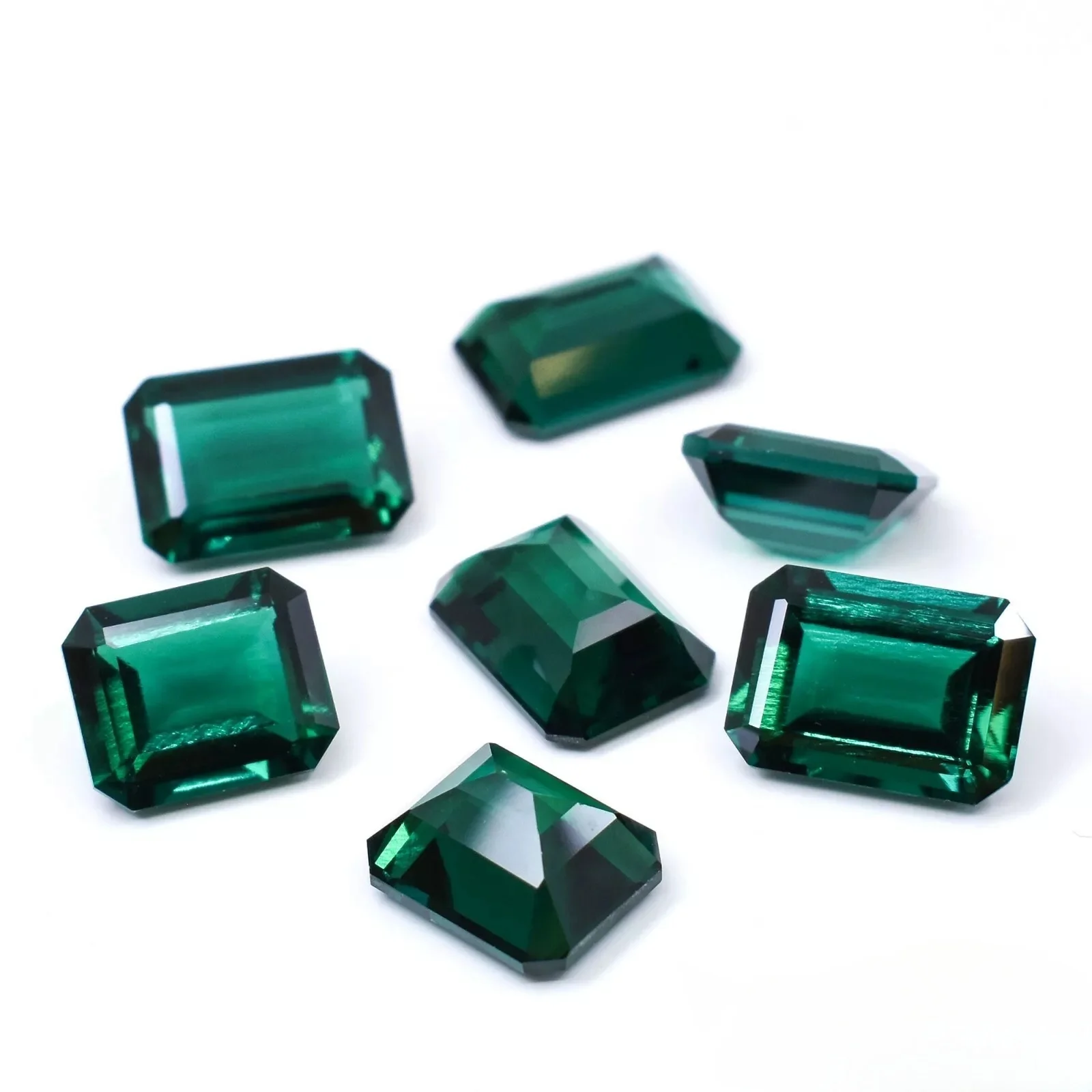 Emerald Cut Lab-Grown Zambian Emeralds Hydrothermal Hand-Crafted Loose Green Gemstone Beads For Jewelry Ring Necklace