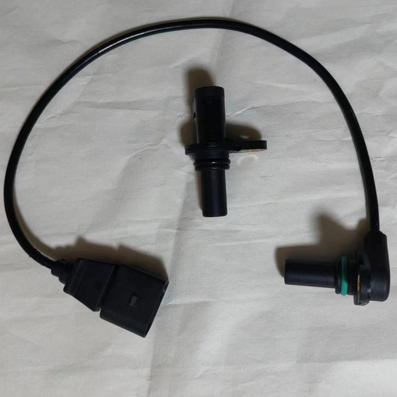 01M927321B for VW MK4 Beetle GTI Golf Jetta Automatic Transmission Speed Sensor VSS G68 4 Speed OE# 01M 927 321B / 095927321B