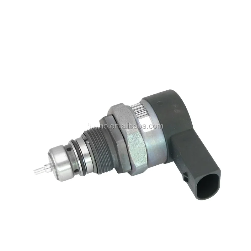 

Новый регулятор давления топлива 0281006034