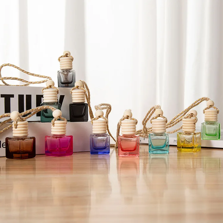 Car Hanging Glass Bottle Air Freshener Empty Bottle Aromatherapy Pendant Diffuser Car Decoration Aromatherapy Ornament