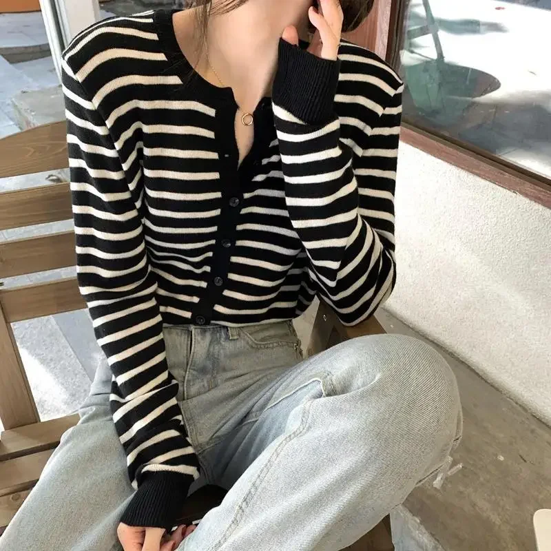 Cardigan Women Striped Vintage Student Minimalist Chic Tender Sweater Ulzzang BF Basic Knitting Harajuku Hipster Mujer Ropa Lady