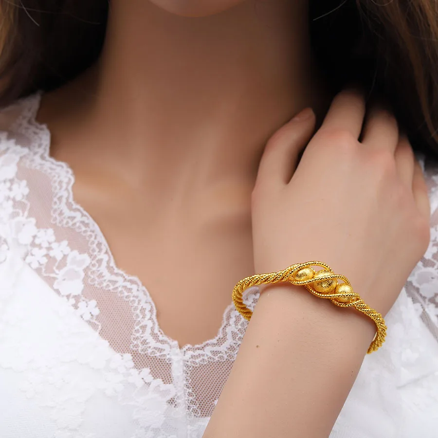 Dubai's New Gold Plated Bracelet as Party Jewelry for Women  DD10407