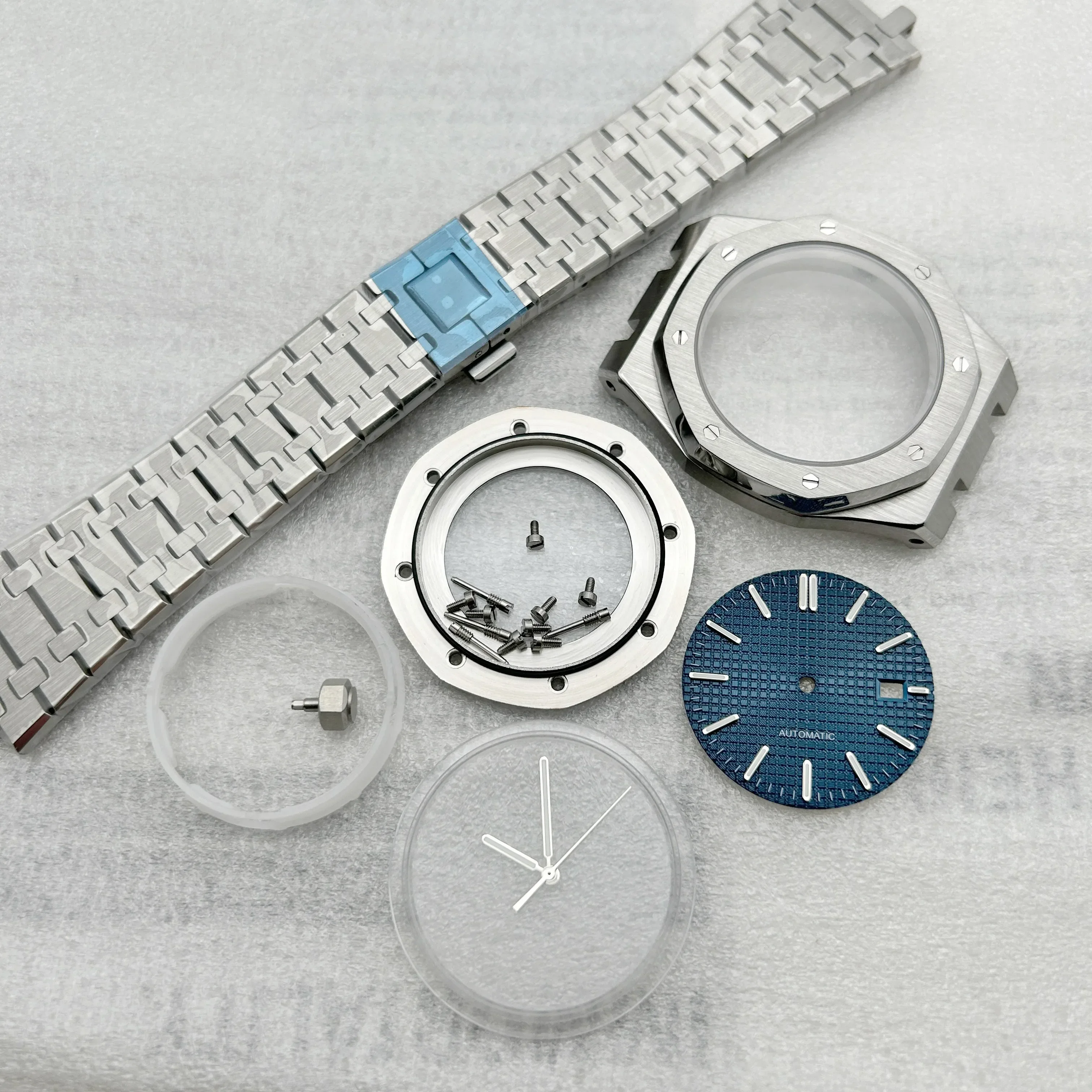 41 mm Uhrengehäuse, 31,8 mm Zifferblatt, Zeiger, Edelstahlarmband, Saphirglas, 100 m wasserdicht, für NH35 NH36 Uhrwerk, Gehäuse aus königlicher Eiche